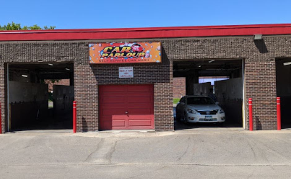 Burnsville Car Parlour