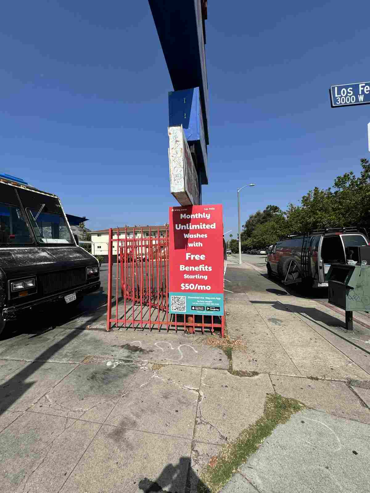 Los Feliz Car Wash