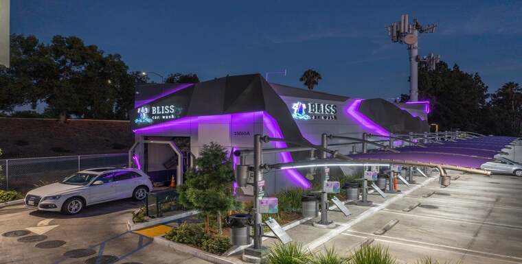 Bliss Car Wash - Van Nuys