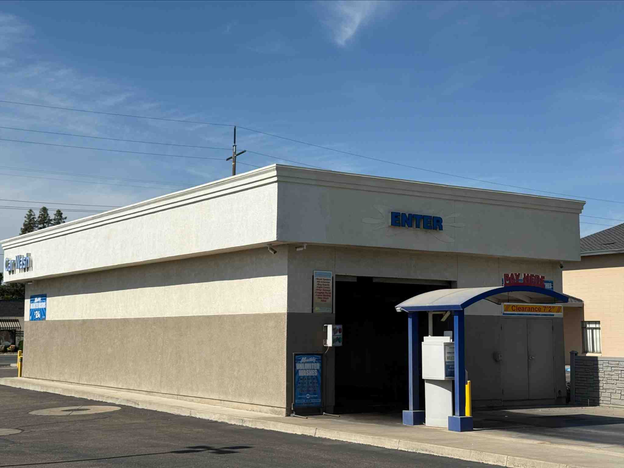 Orlando’s Chevron & Car Wash