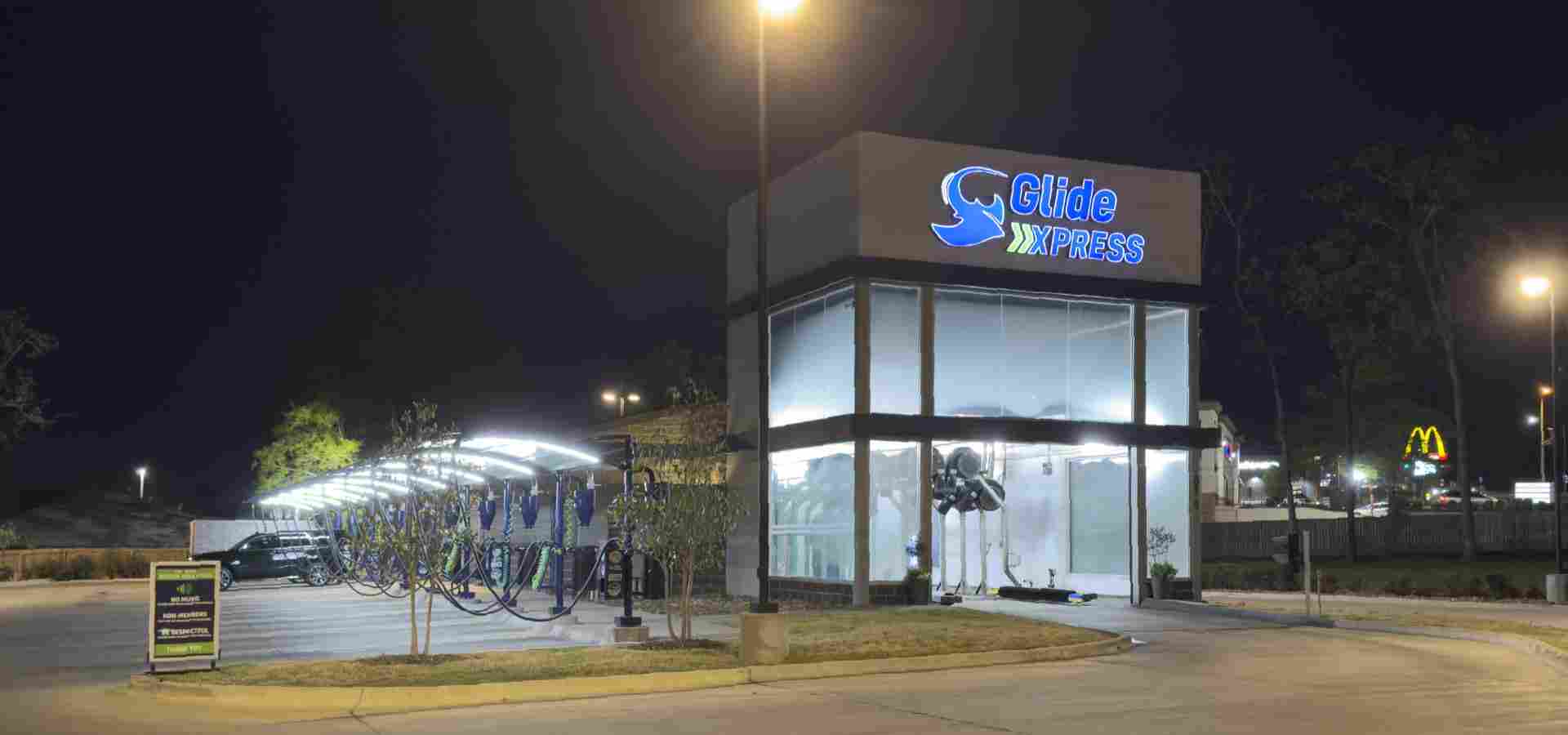 Glide Xpress Car Wash - Austin Peay Hwy