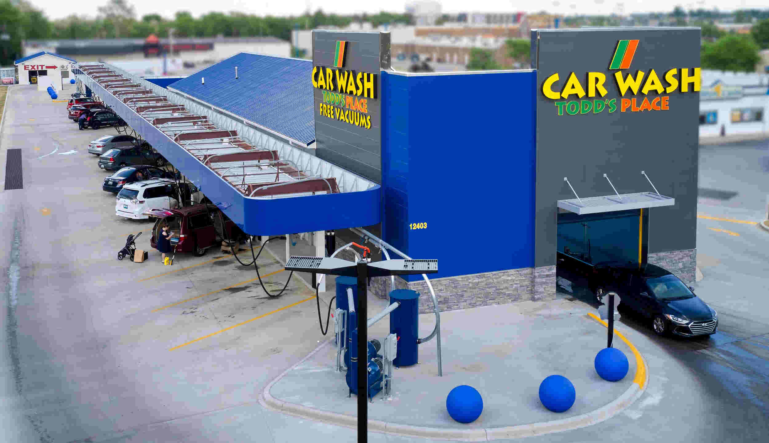 Todd's Place Express Car Wash - Louisville 