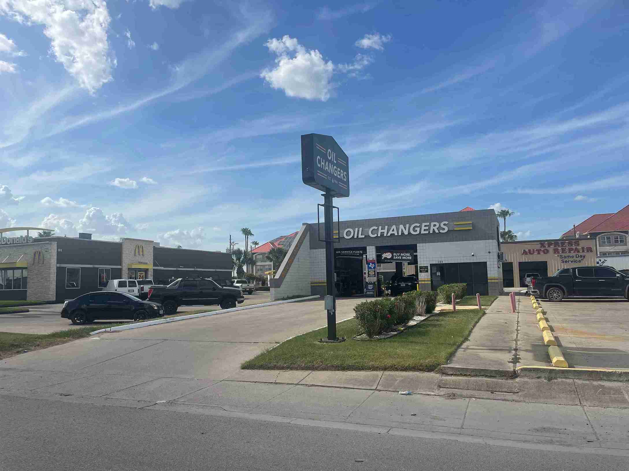 Oil Changers - Pharr