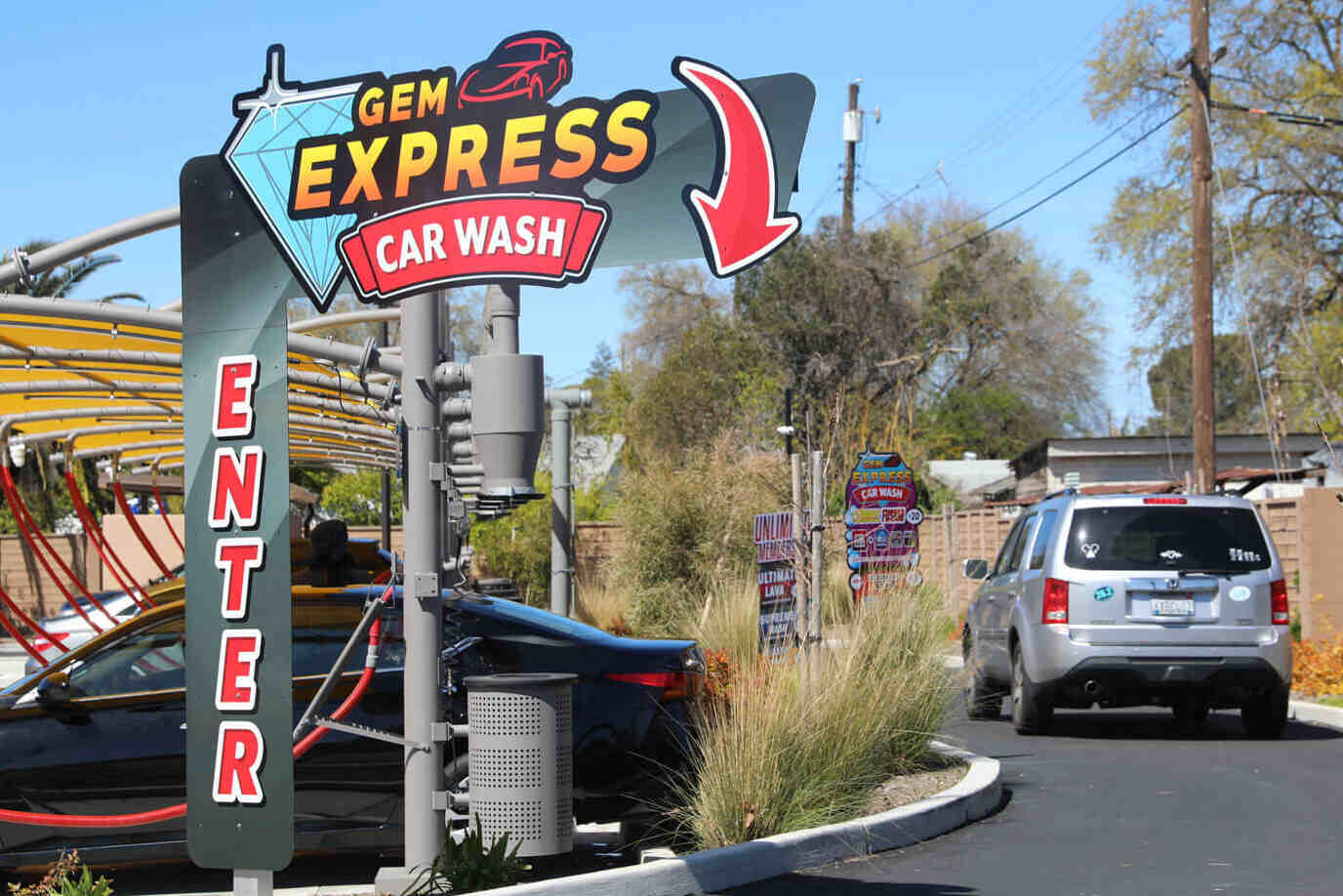 Gem Express Car Wash - Freeport Blvd