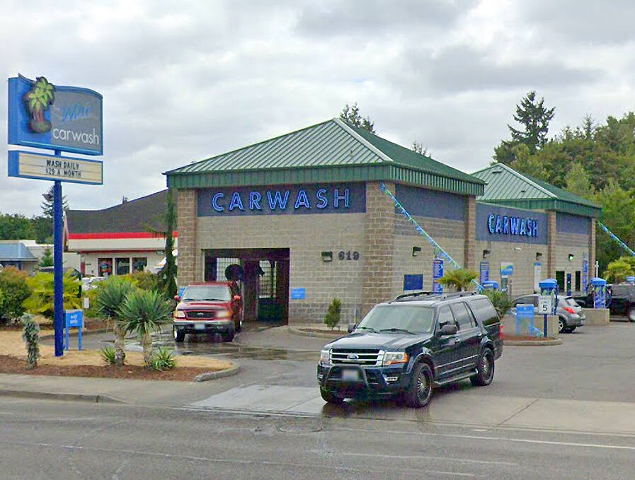 The Wave Car Wash - Centralia