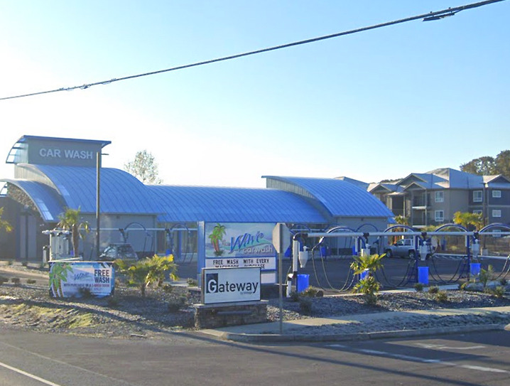 The Wave Car Wash - Mountain Highway