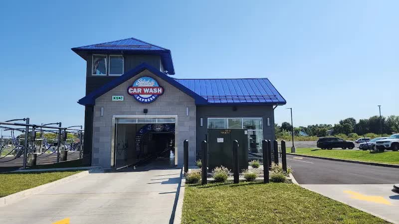 Splash Car Wash - Clay