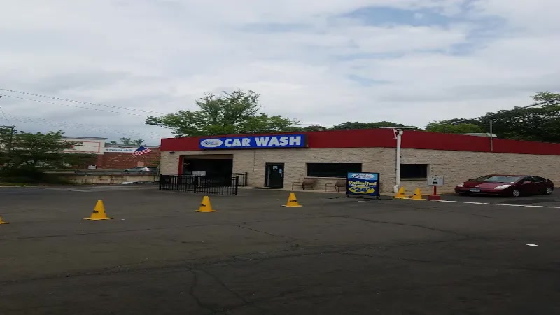 Splash Car Wash -Hamden