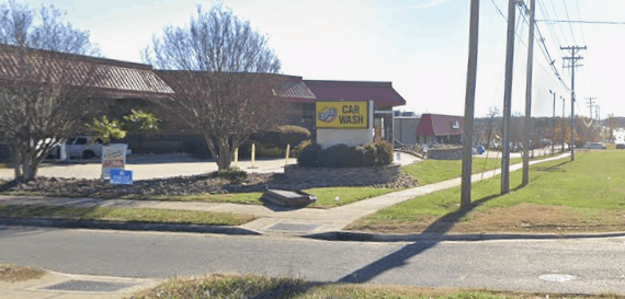 Zips Car Wash - 9331 E Independence Blvd