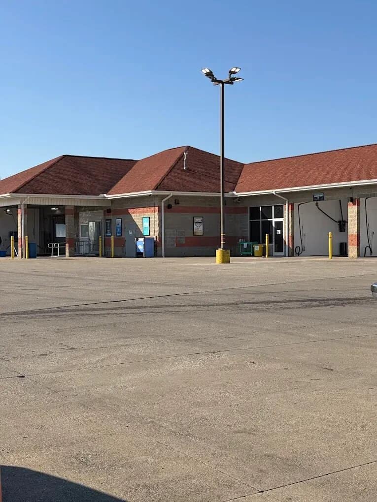 Thoroughbred Express Car Wash - Madison