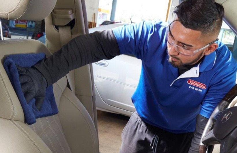 Jacksons Car Wash - 2090 E Rio Salado Pkwy