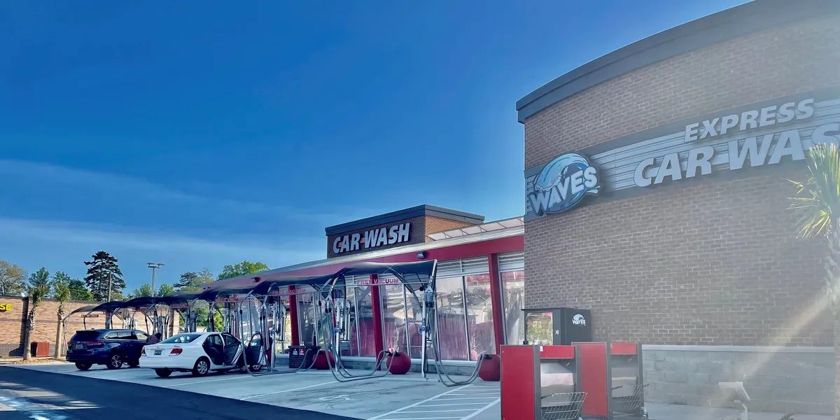 Waves Express Car Wash - West Georgia Road