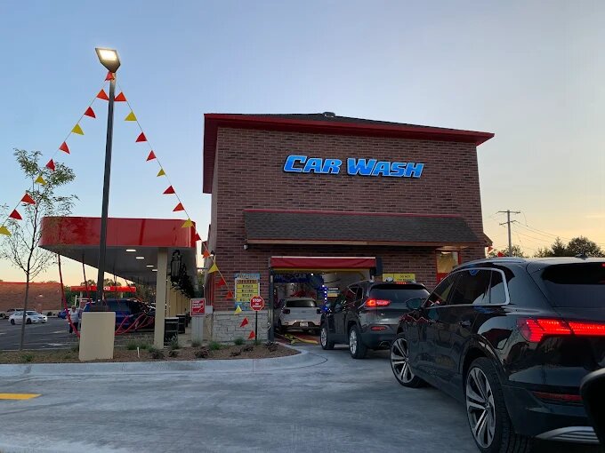 Gas N Wash - Montgomery