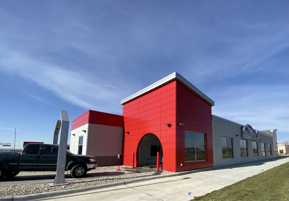 Silver Star Car Wash - 1924 Cornhusker Dr