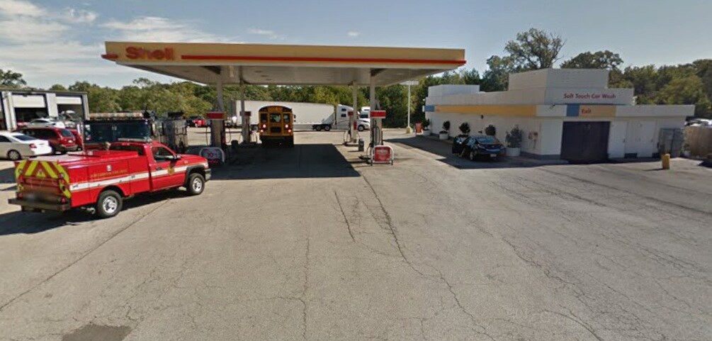 Ernie's Food Mart and Car Wash