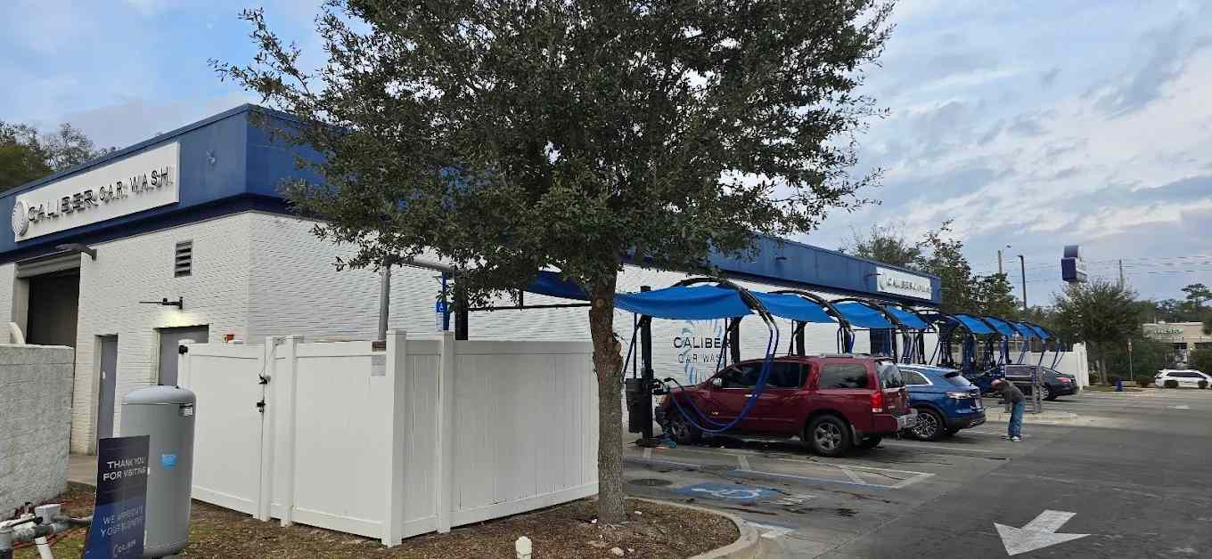 Caliber Car Wash – Silver Springs Blvd