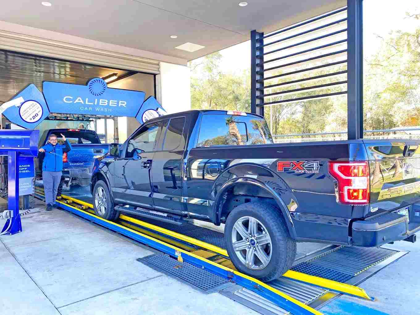 Caliber Car Wash – Winter Park