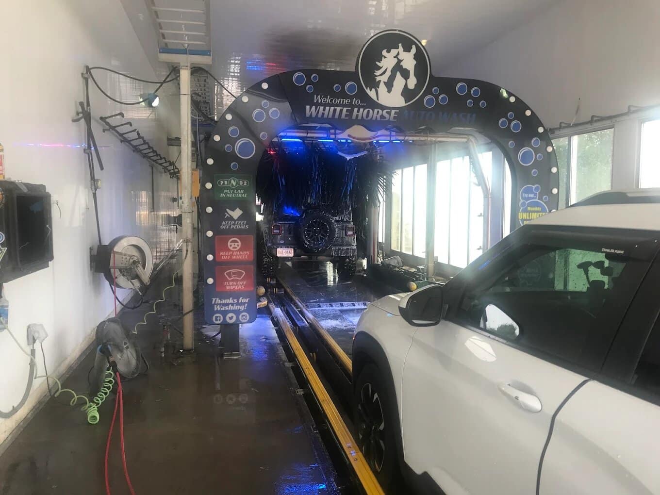 White Horse Auto Wash - Franconia