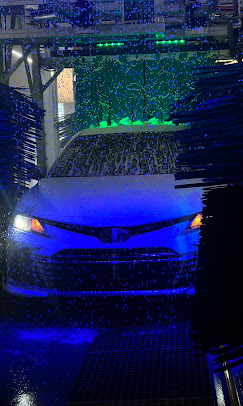 Francis & Sons Car Wash - Main Street.