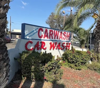 Commonwealth Fullerton Car Wash