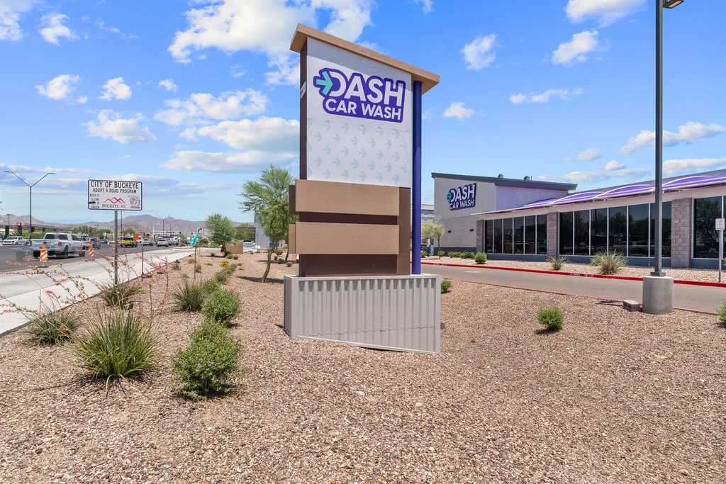 Dash Car Wash - 1075 S Watson Rd