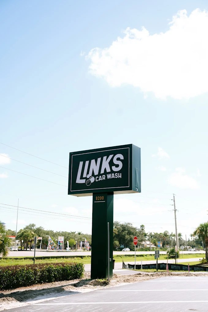Links Car Wash - Daniels Pkwy 