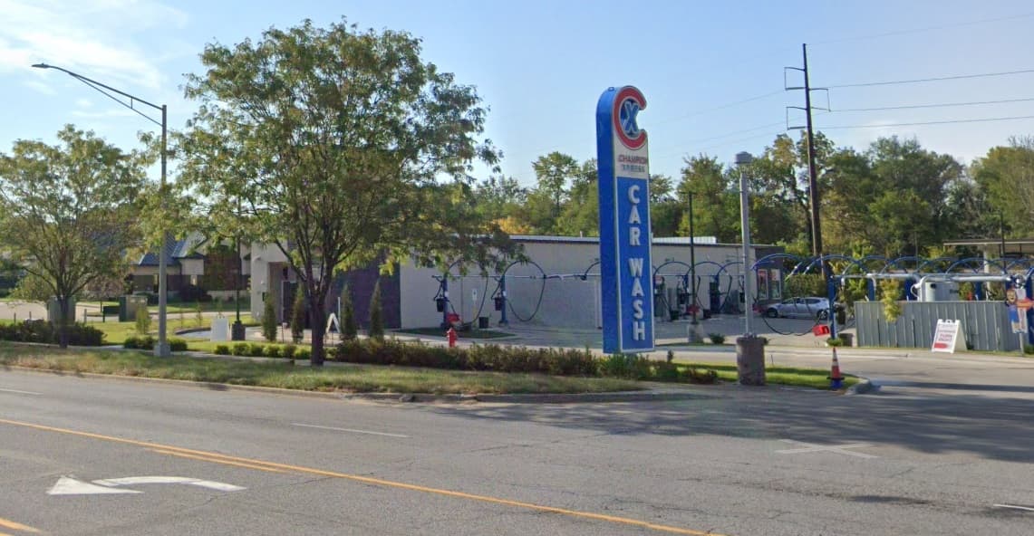 Champion Xpress -  800 2nd St.