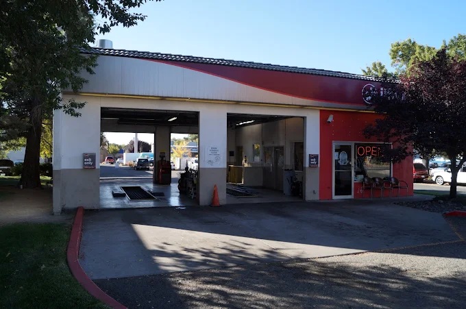 Jiffy Lube - Sparks