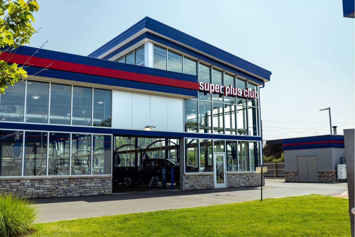 Delta Sonic - Niagara Falls Blvd & 80th St