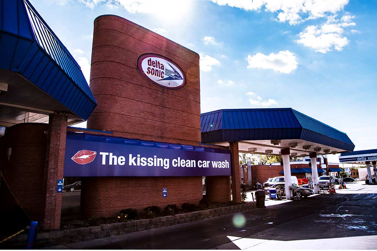 Delta Sonic - 18225 S. Halsted Street