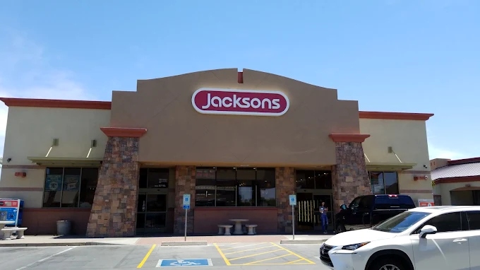 Jacksons Car Wash - 2870 S Market St