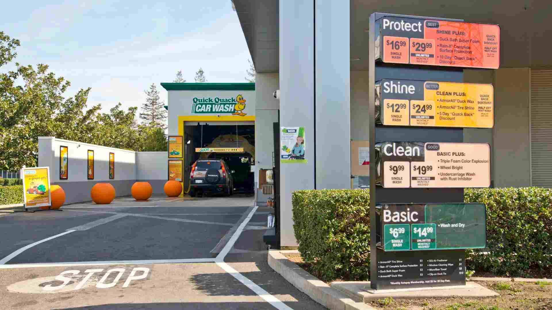 Quick Quack Car Wash - Sacramento College Greens