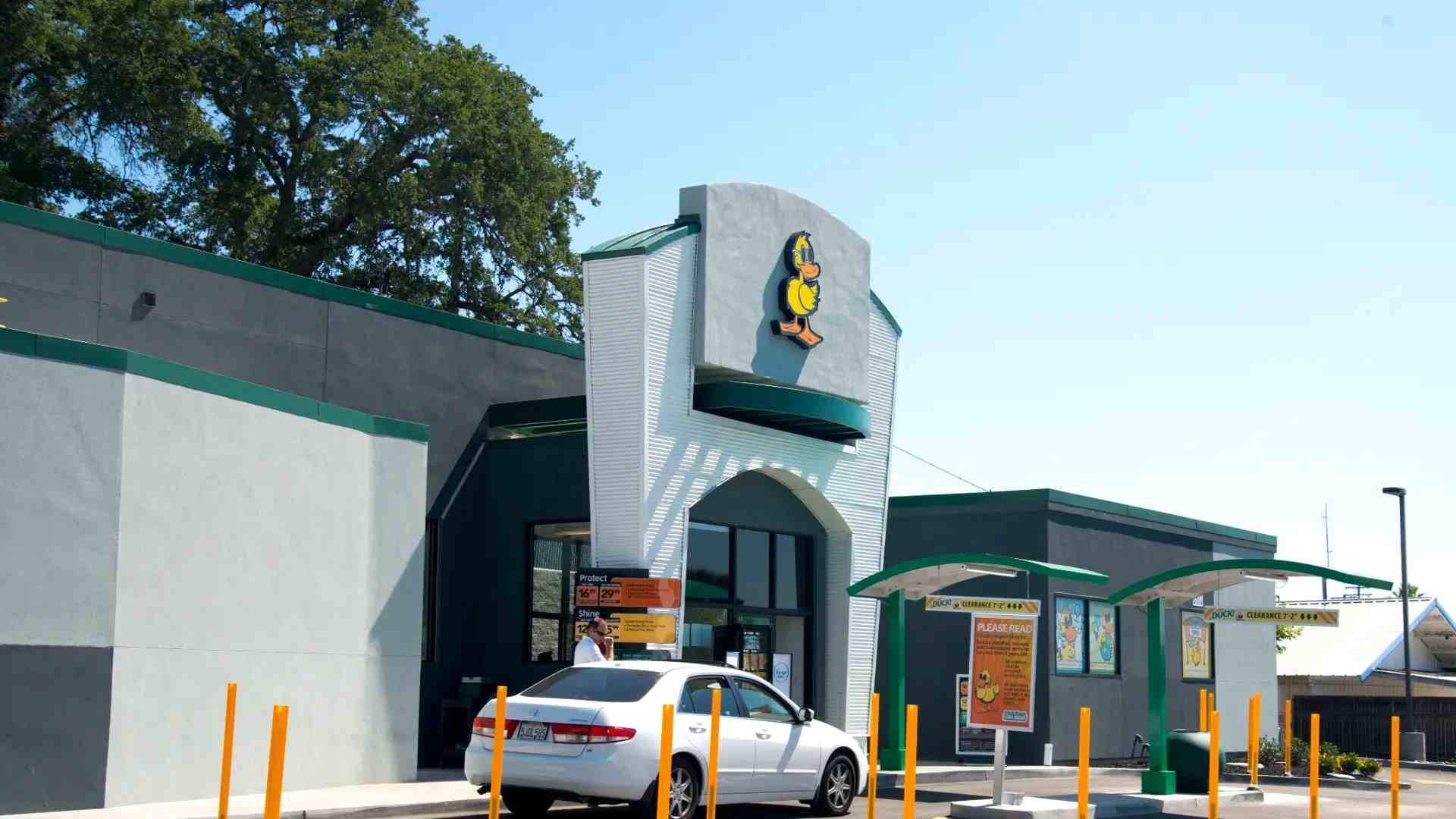 Quick Quack Car Wash - Roseville Douglas