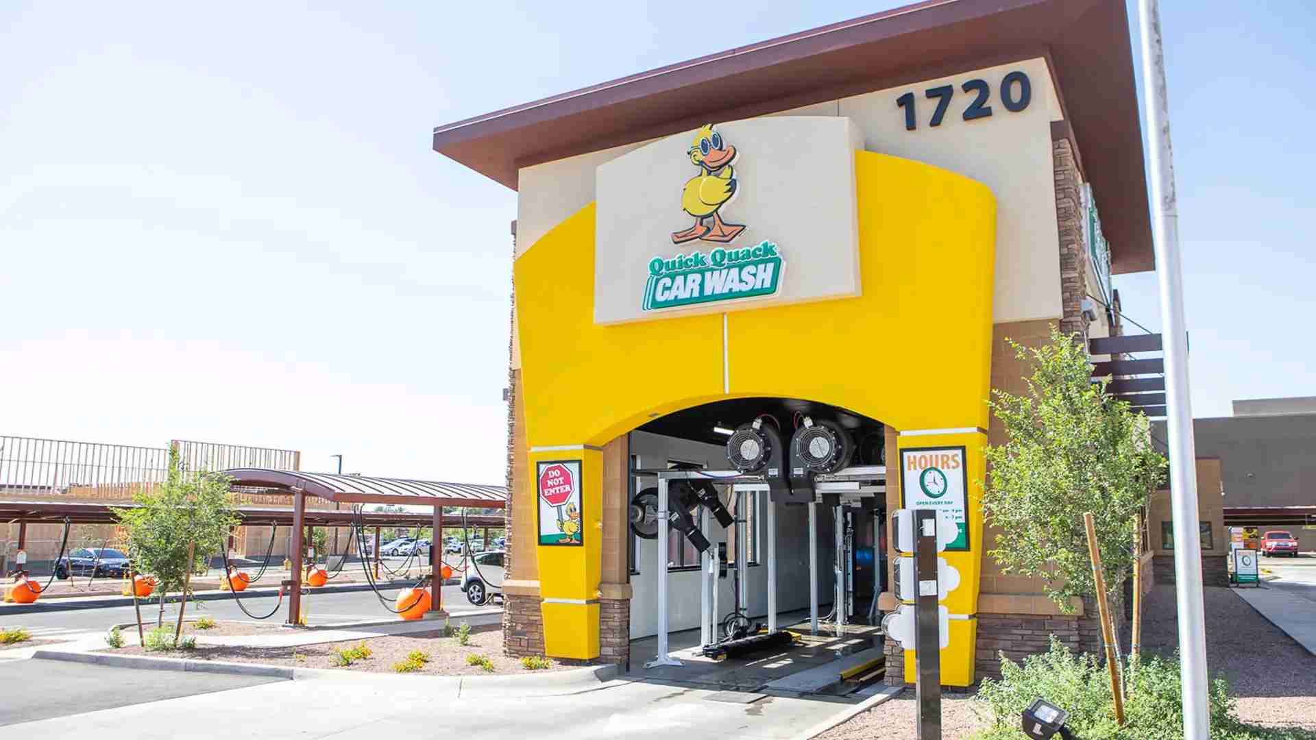 Quick Quack Car Wash - Gilbert