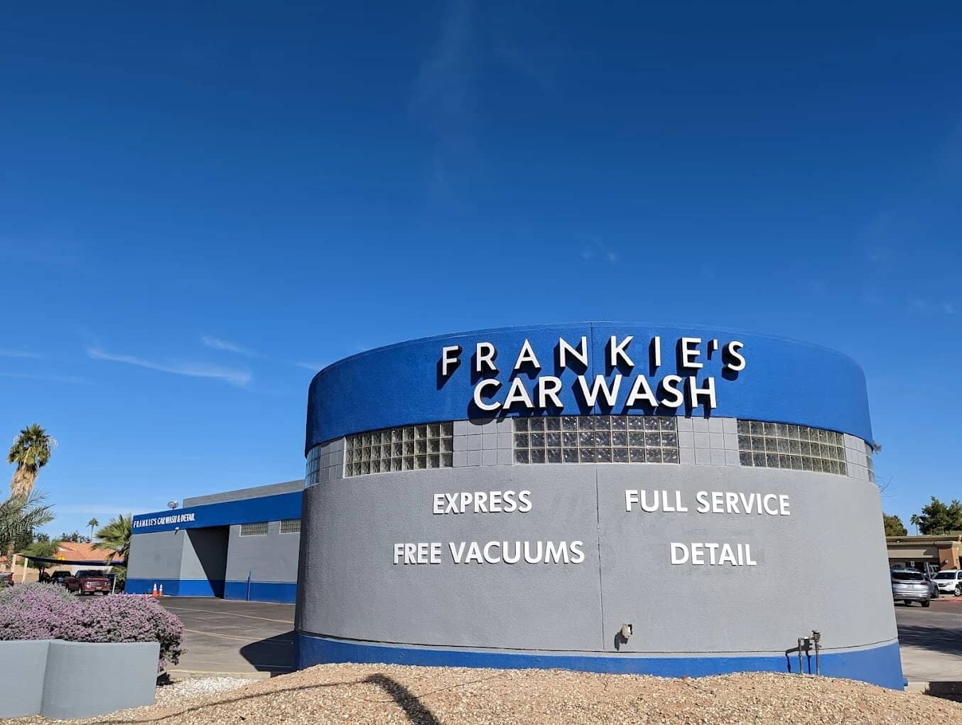 Frankie’s Car Wash - Glendale