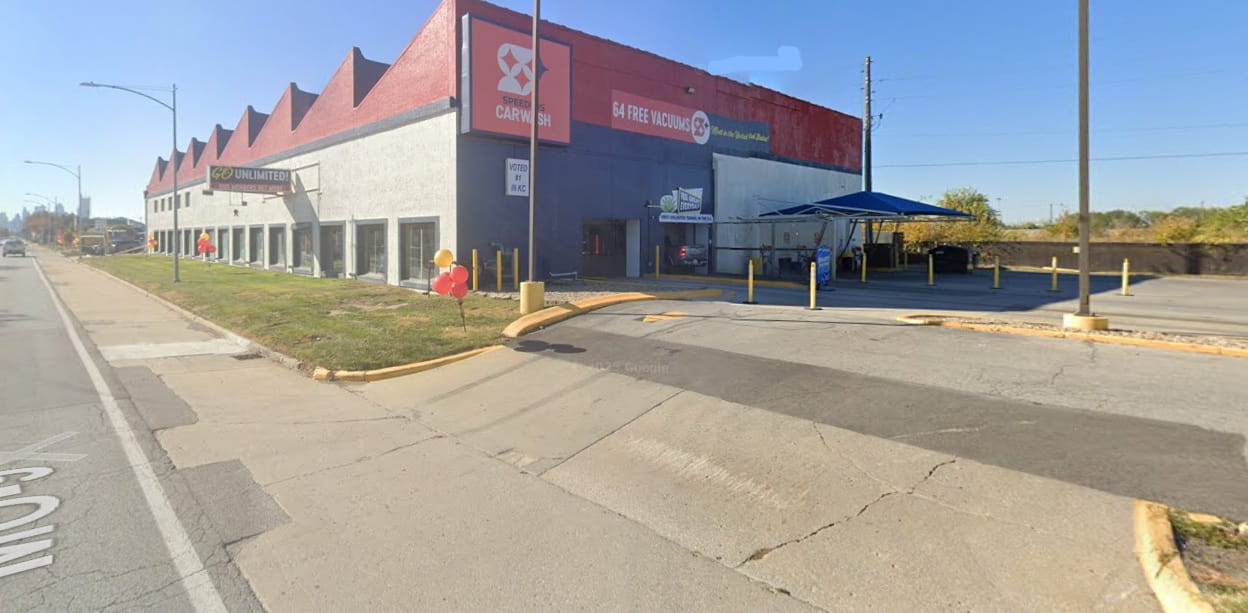 Speeder's Car Wash - Kansas City