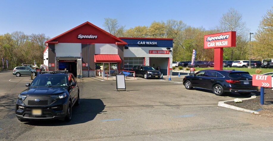 Russell Speeder's Car Wash - Mountain Lakes