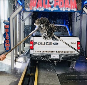Pelican Pointe Car Wash - Jefferson