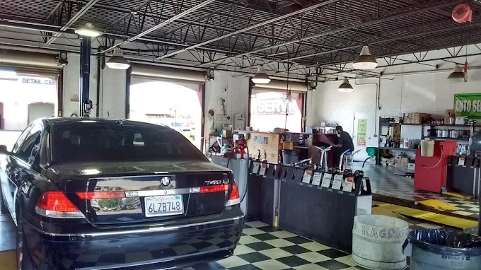 Justin's Roseville Car Wash (Express)- 8011 Washington Blvd