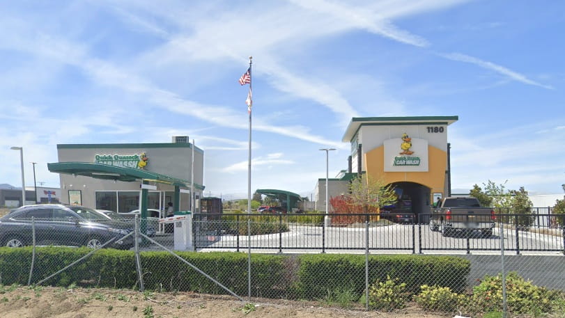 Quick Quack Car Wash - Hollister