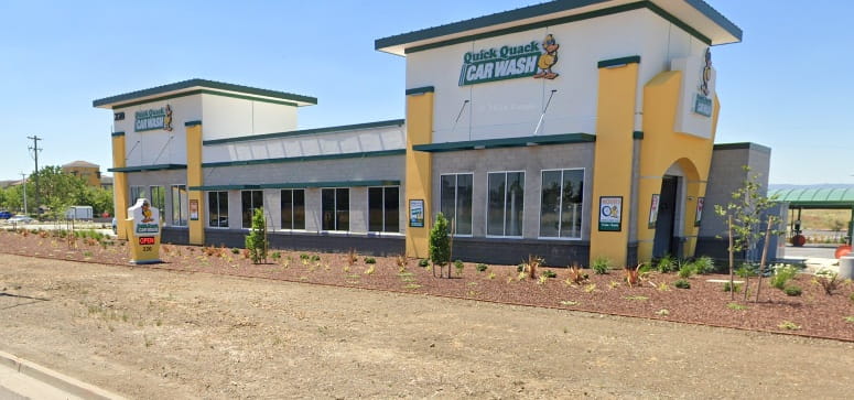 Quick Quack Car Wash - Dixon North