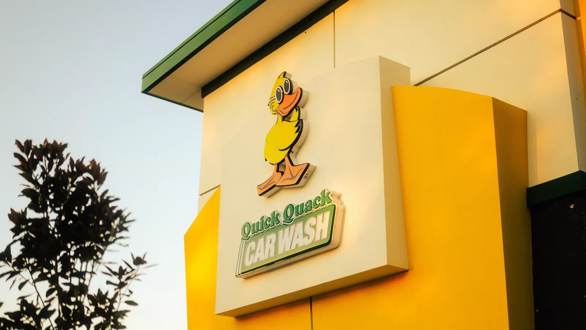 Quick Quack Car Wash - El Paso - N Mesa