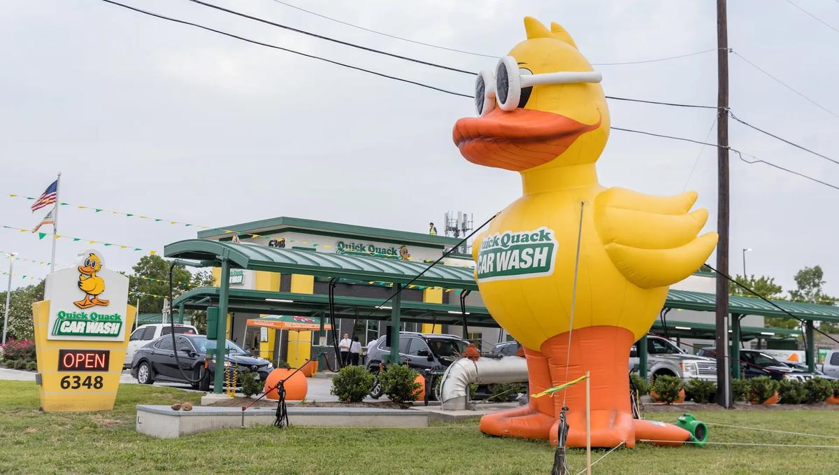Quick Quack Car Wash - Houston - Blue Ridge
