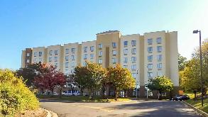 BWI Inn & Suites BWI Airport Parking