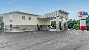 Lotus Inn and Suites BNA Airport Parking