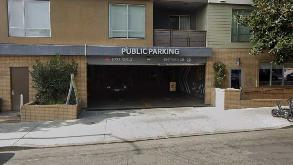 1721 N Las Palmas Ave Parking
