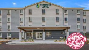 WoodSpring Suites MDW Airport Parking