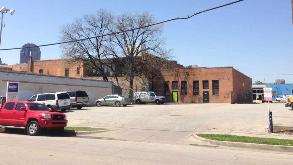 Photo of 2625 Commerce St Parking spot, located 0.8 mi away from TX