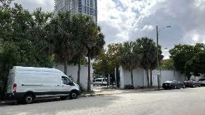 Photo of 201 SW 2nd Ave Parking spot, located 0.8 mi away from FL
