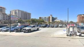 231 E Nueva St Parking